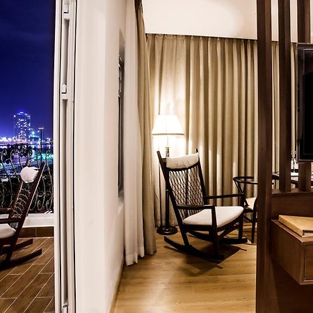 Di Lusso Boutique Hotel Đà Nẵng Extérieur photo